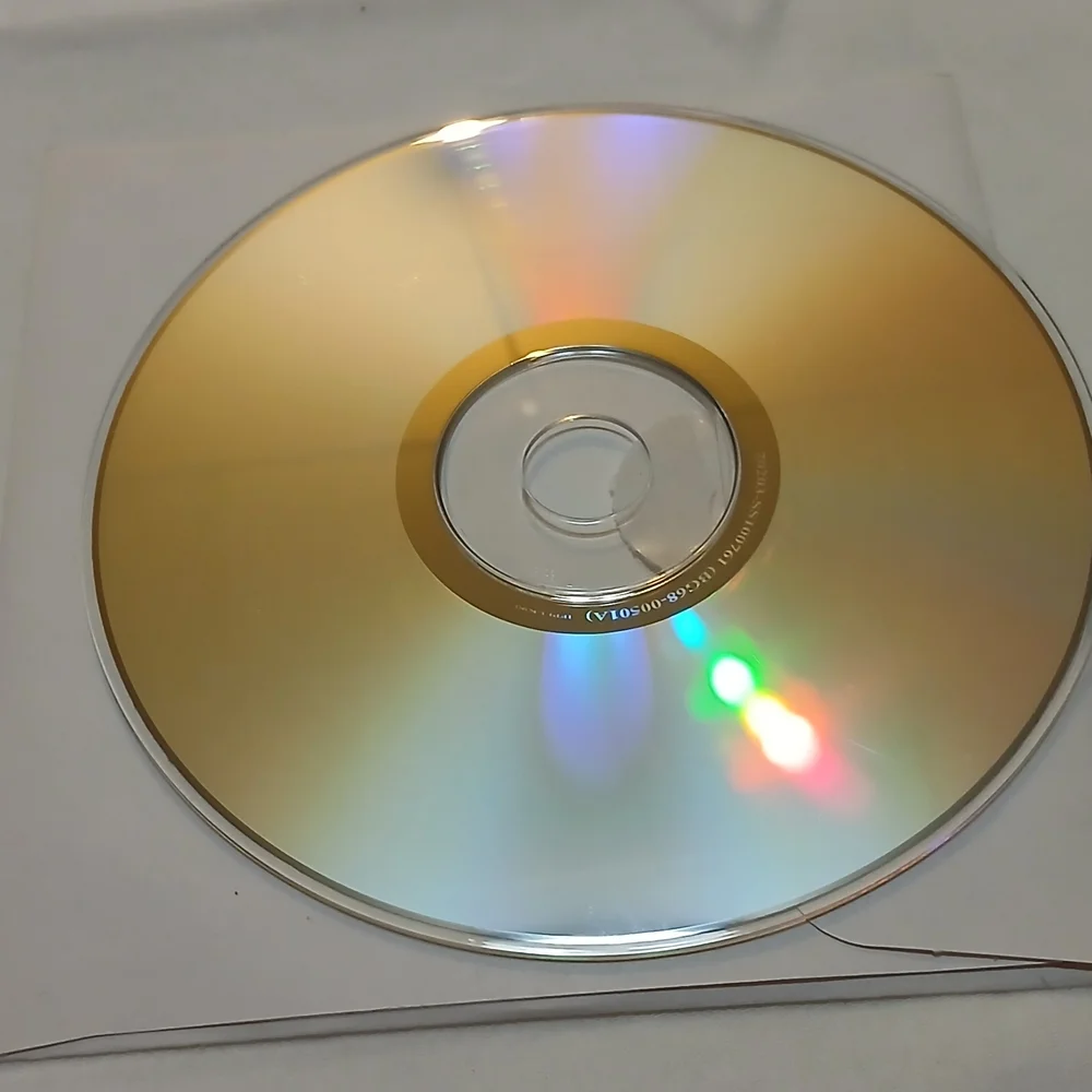 Samsung CD-RW User's Guide in Purple and White